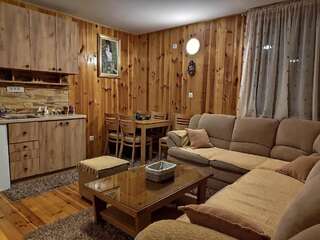 Дома для отпуска Holiday Home Helena Колашин Дом для отпуска-8